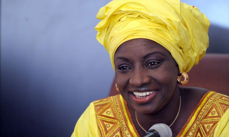 Sénégal : Aminata Touré défie Macky Sall
