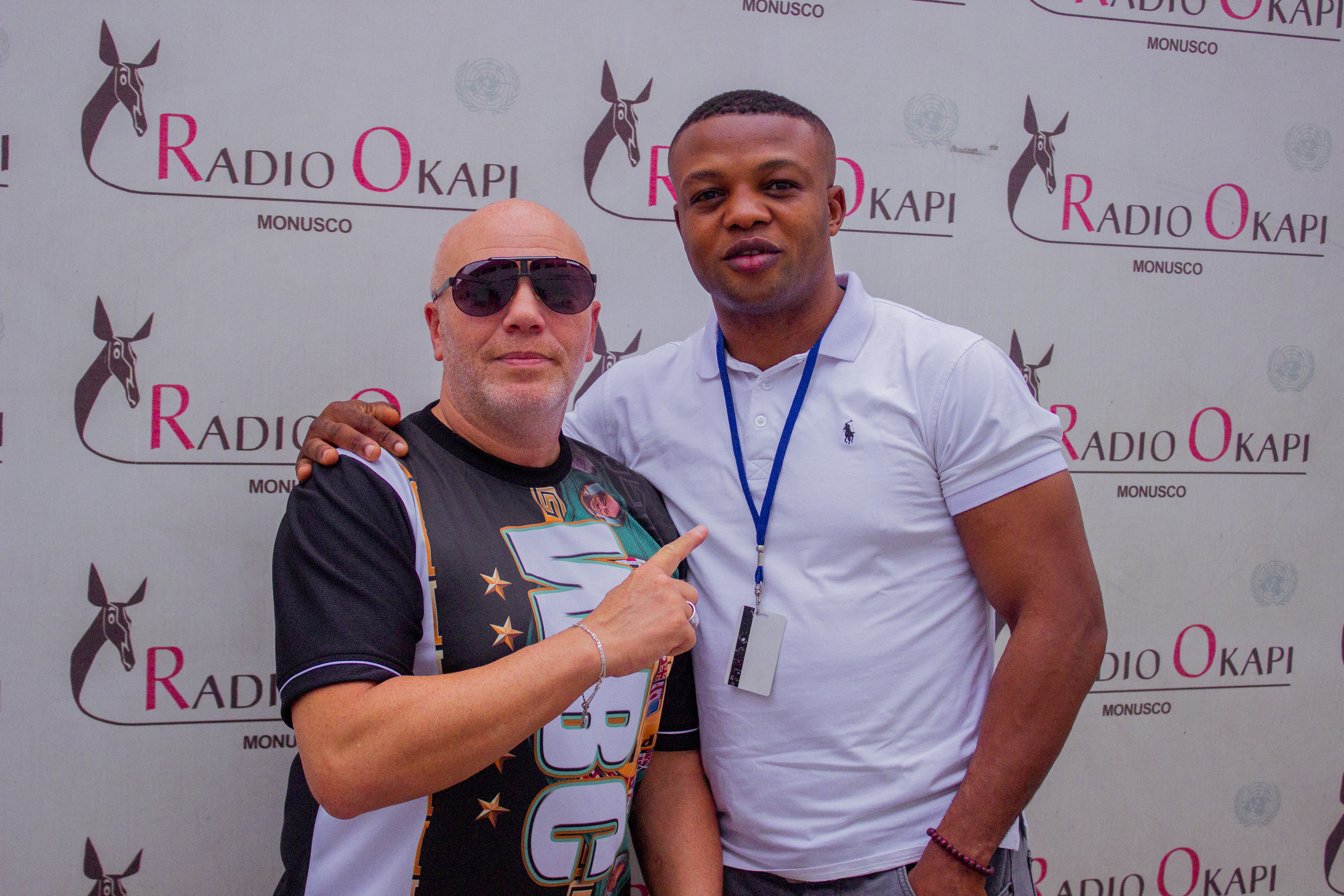 Le boxeur Junior Makabu et son manager Tarik Saad, le 20/11/2022. Ph Vanessa Nkongolo<br />Radio Okapi