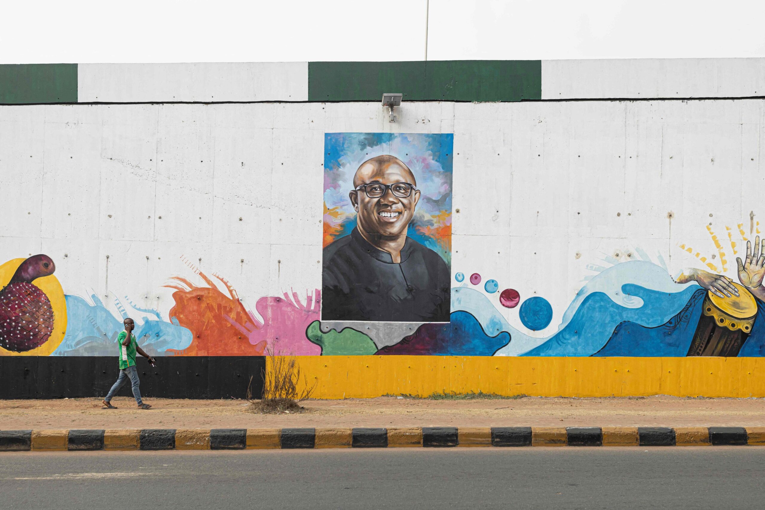 Nigeria : les deux principaux candidats malheureux contestent la victoire de Bola Tinubu