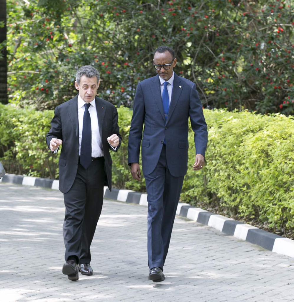 Que vient faire Nicolas Sarkozy à Kinshasa ?