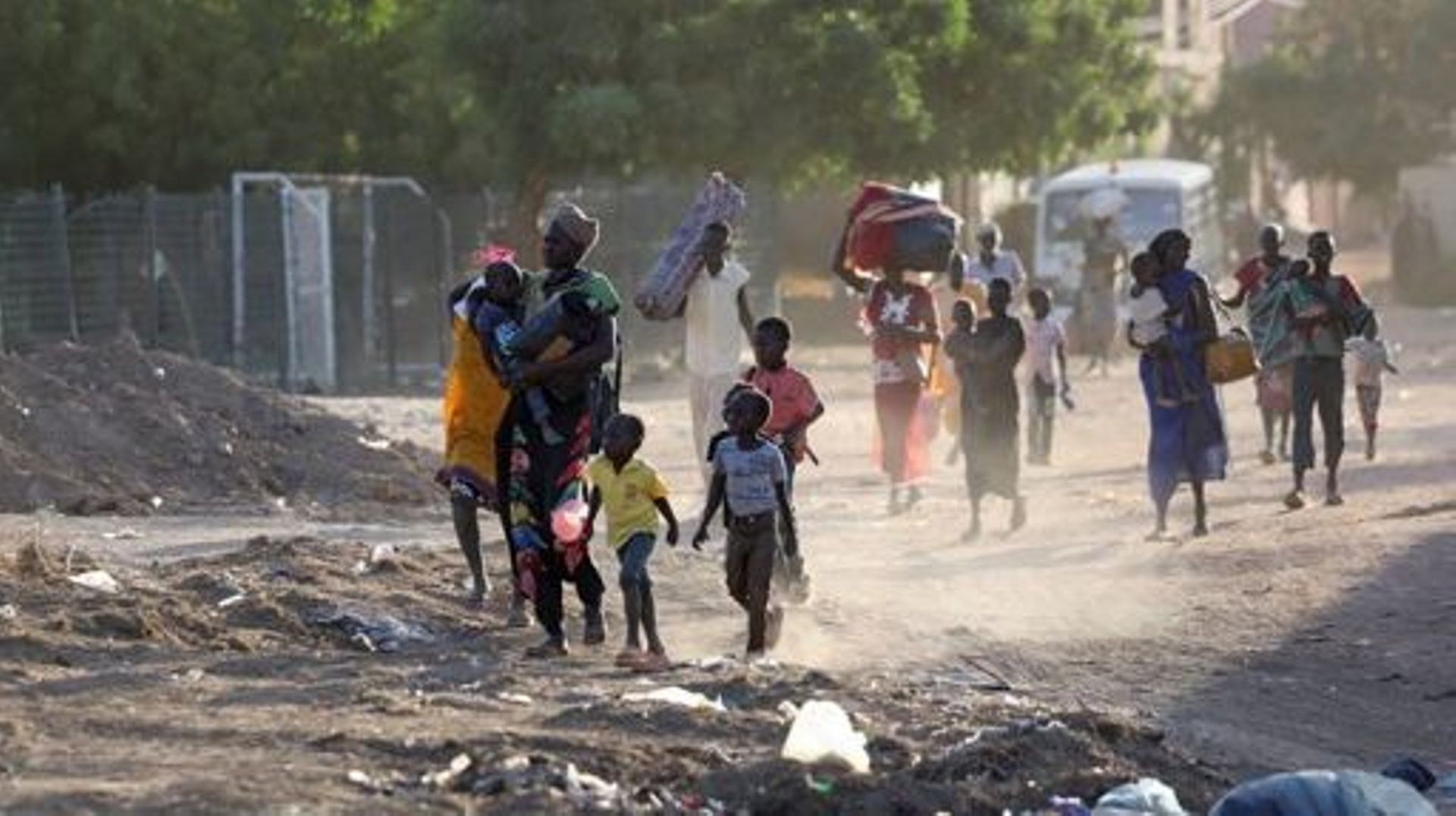 Soudan: extension de la trêve pour 72 heures, mais la violence perdure