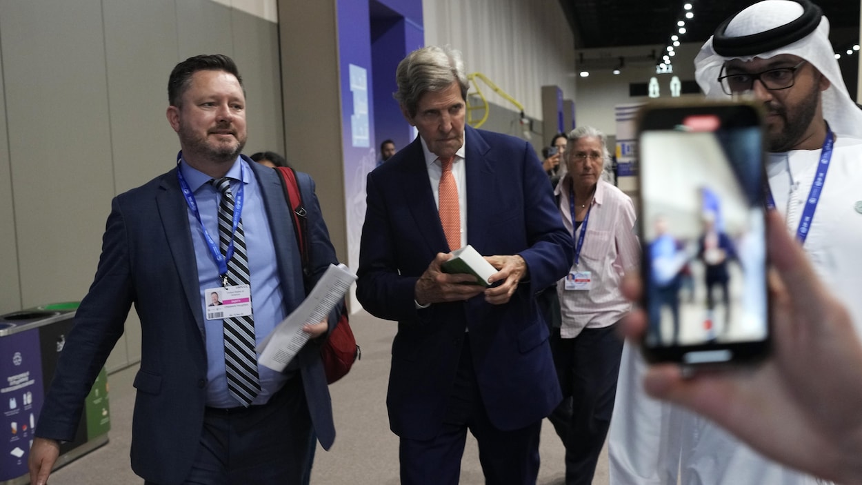 Jusqu’où iront les compromis sur les énergies fossiles pour un accord à la COP28? | COP28 : sommet sur le climat à Dubaï
