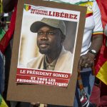 la justice réintègre l&rsquo;opposant Ousmane Sonko sur les listes et ouvre la voie à sa candidature