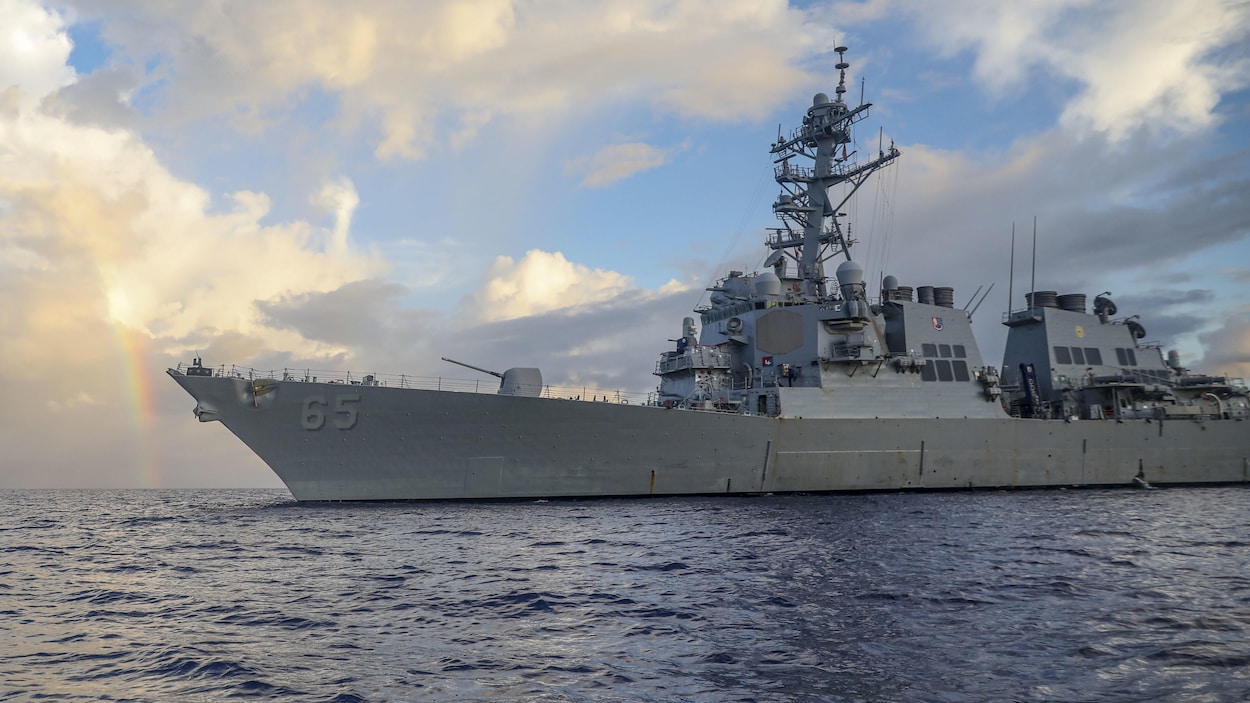 Un destroyer américain abat des missiles antinavires tirés depuis le Yémen