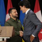 Justin Trudeau et Volodymyr Zelensky s’entretiennent au téléphone pour le Nouvel An | Guerre en Ukraine