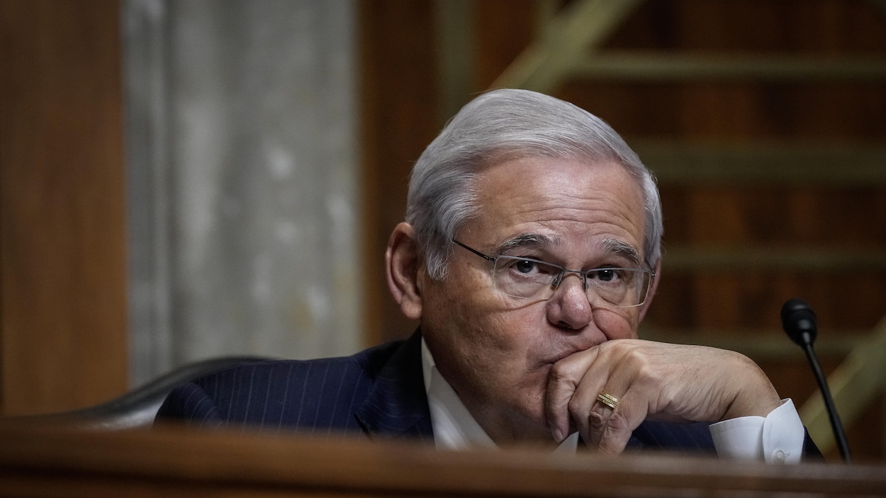 Le sénateur américain Menendez accusé de trafic d’influence au profit du Qatar