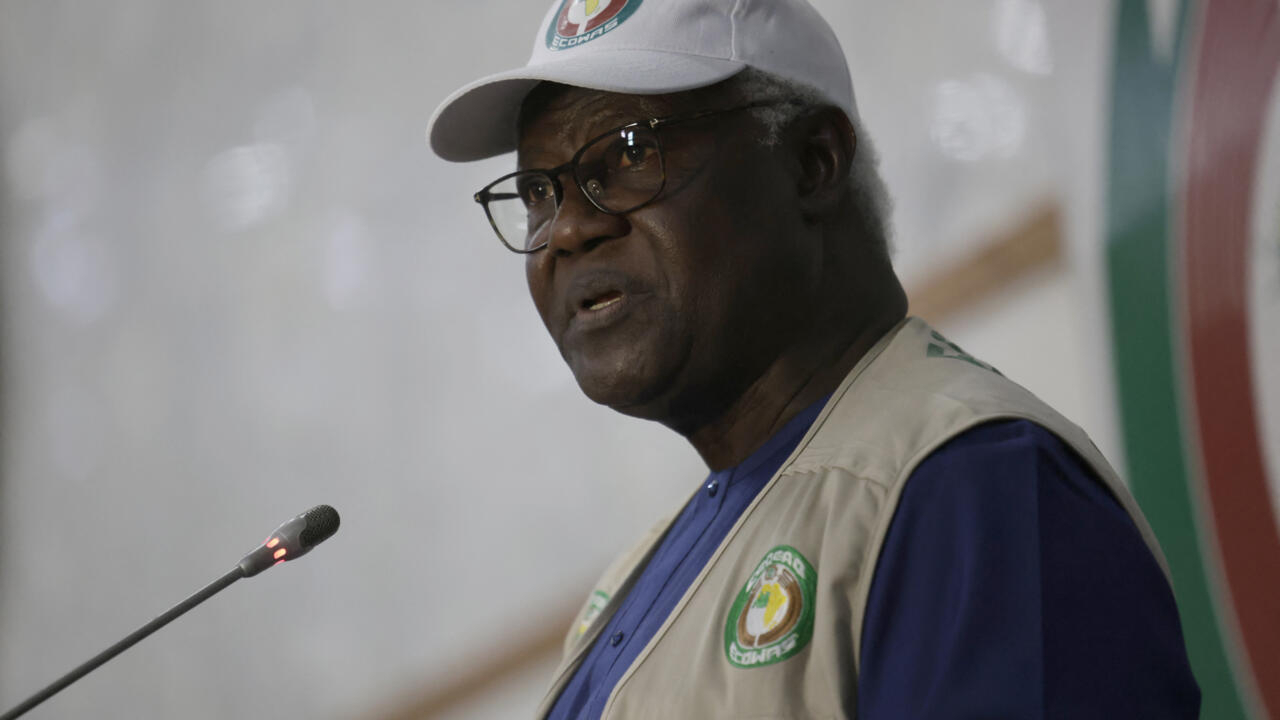 l&rsquo;ex-président Koroma inculpé pour son rôle présumé dans les évènements du 26 novembre