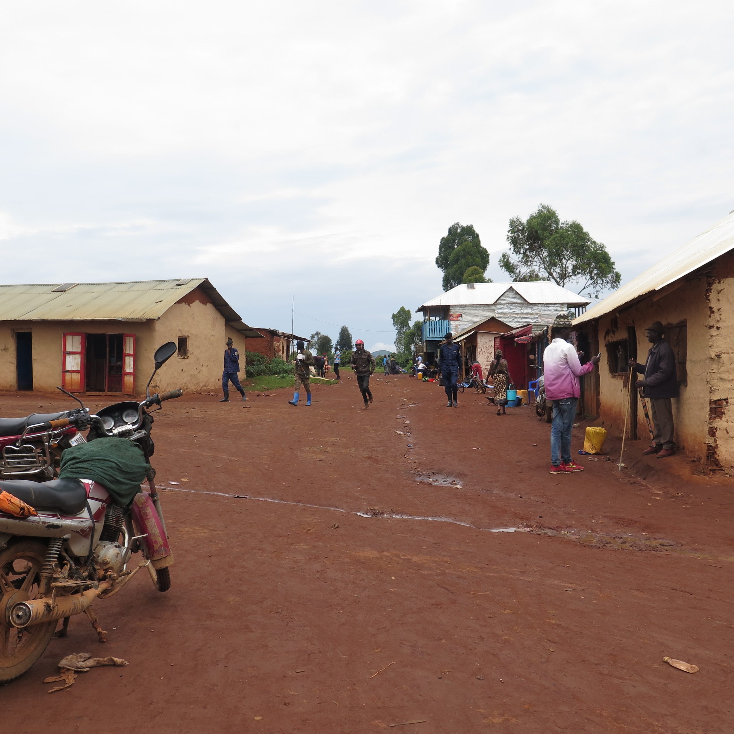 Bandundu : la société civile invite le Gouvernement à prendre ses responsabilités face à l’activisme de la milice Mobondo