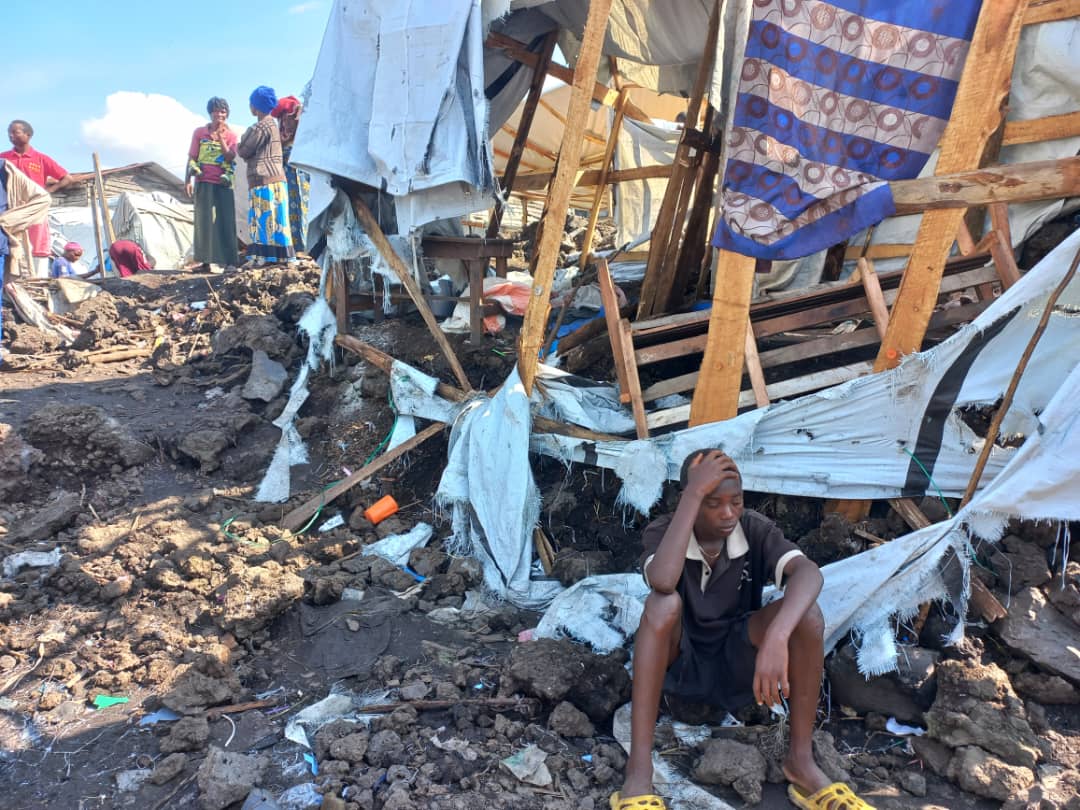 Goma : deux jours après le bombardement de leur site, les déplacés de Mugunga entre tristesse et colère