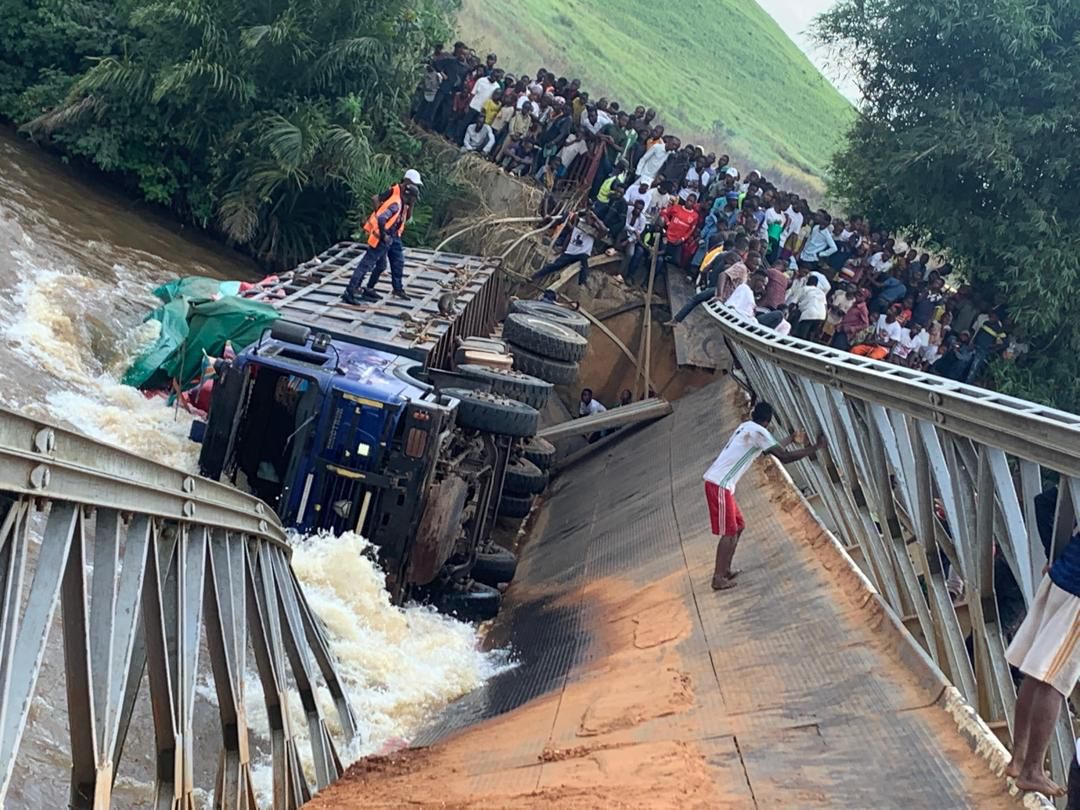 Effondrement du pont Lubi sur la route Mbuji-Mayi – Kananga