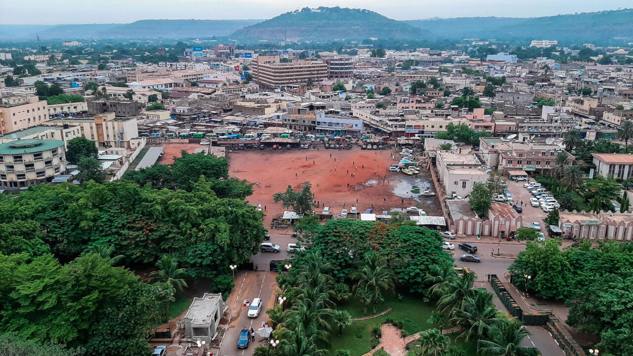 Mali: des opposants en exil à la junte forment un gouvernement pour une transition civile