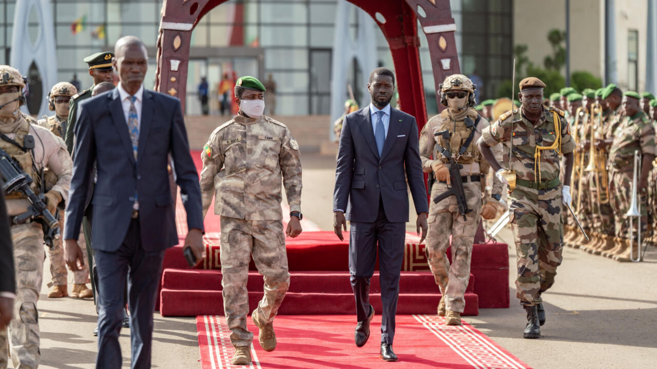 Sahel: le président sénégalais Diomaye Faye peut-il faire revenir les États de l’AES dans la Cédéao?