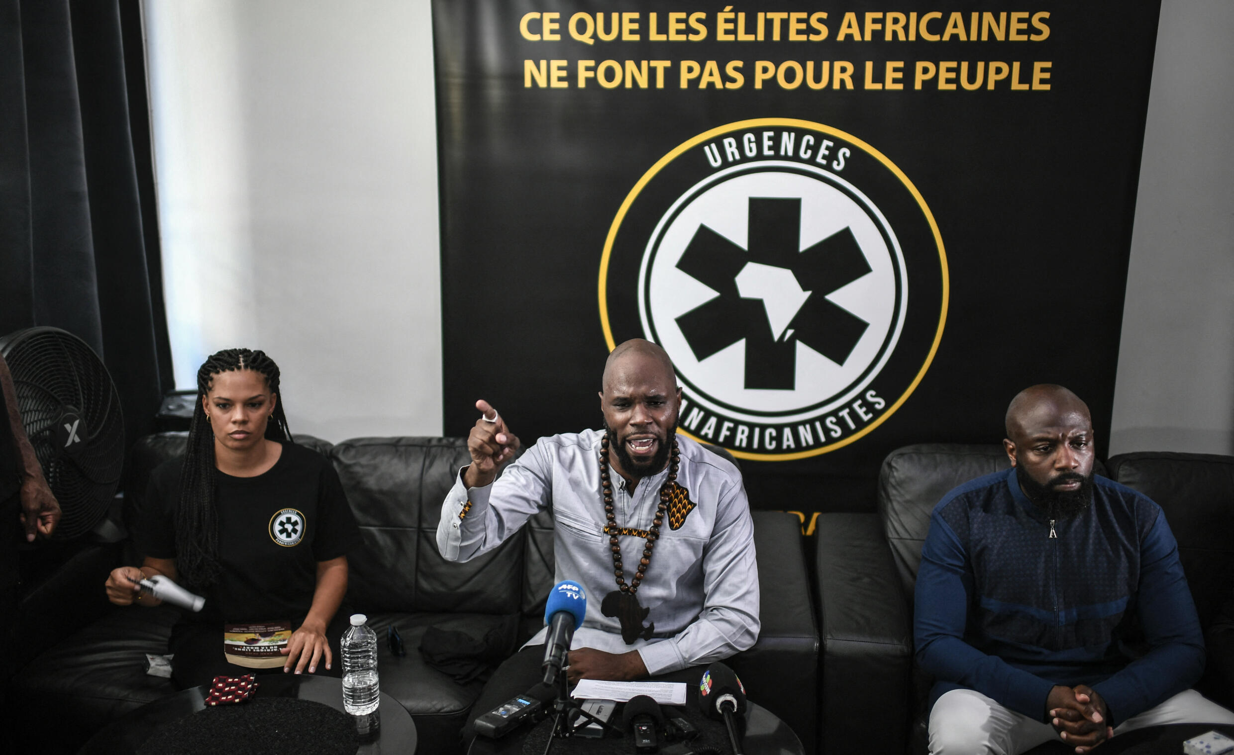La France retire la nationalité française au militant anti-colonialiste Kémi Séba