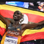 JO 2024: l’Ougandais Joshua Cheptegei sacré champion olympique sur 10 000 mètres