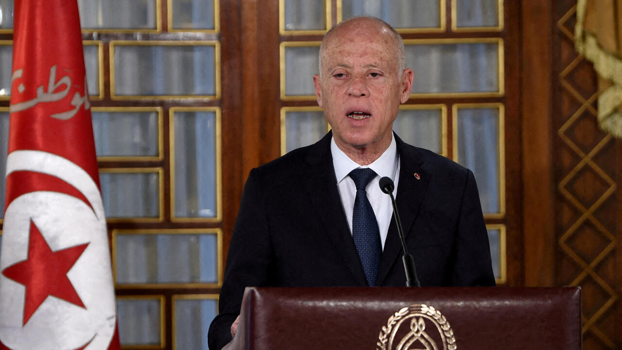 À 40 jours de la présidentielle, la Ligue tunisienne des droits de l’Homme fait part de ses inquiétudes