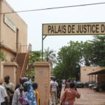 Onze cadres politiques détenus au Mali: la procédure judiciaire avance, des médiations en cours