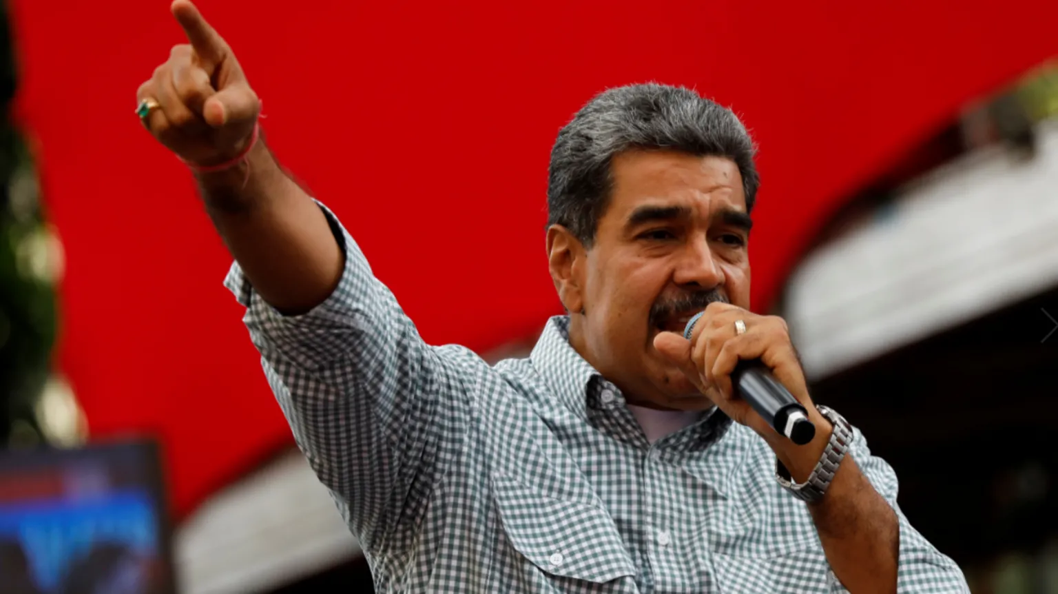 Washington Saisit l’Avion de Maduro
