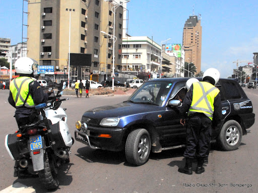 Kinshasa : huit présumés agents véreux de la PNC arrêtés en deux semaines