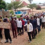 Les enseignants des écoles publiques de Lukala dans le territoire…
